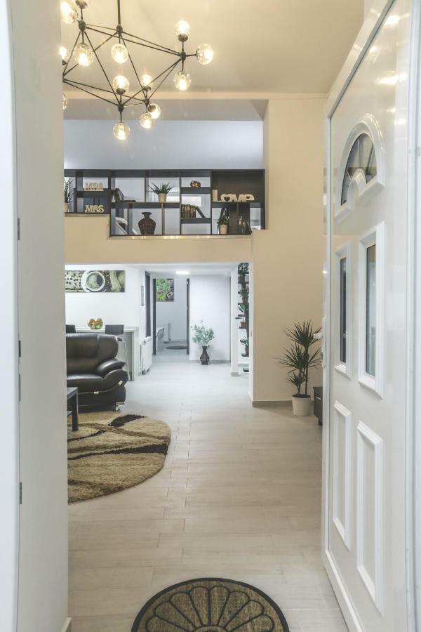 Victoria Duplex Apartament Apartment บูคาเรสต์ ภายนอก รูปภาพ