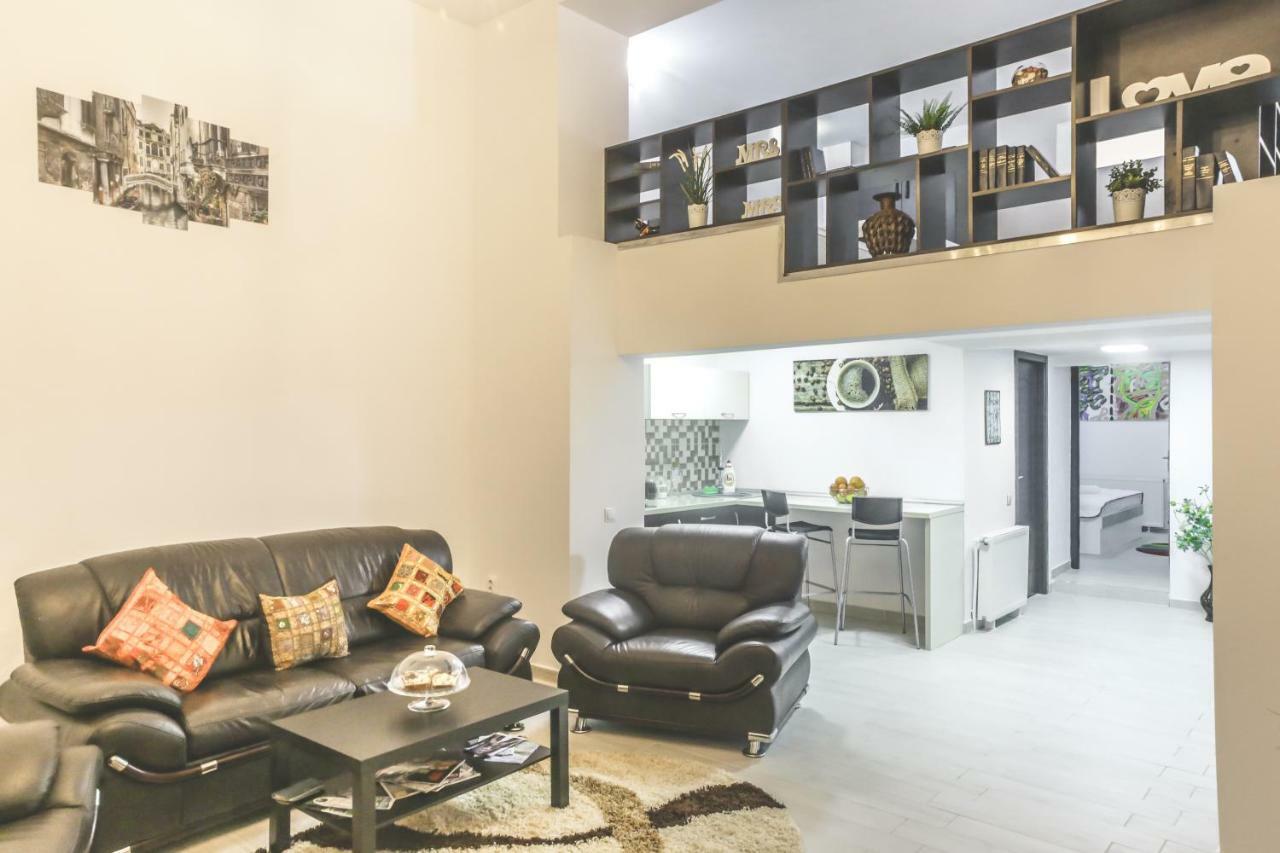 Victoria Duplex Apartament Apartment บูคาเรสต์ ภายนอก รูปภาพ