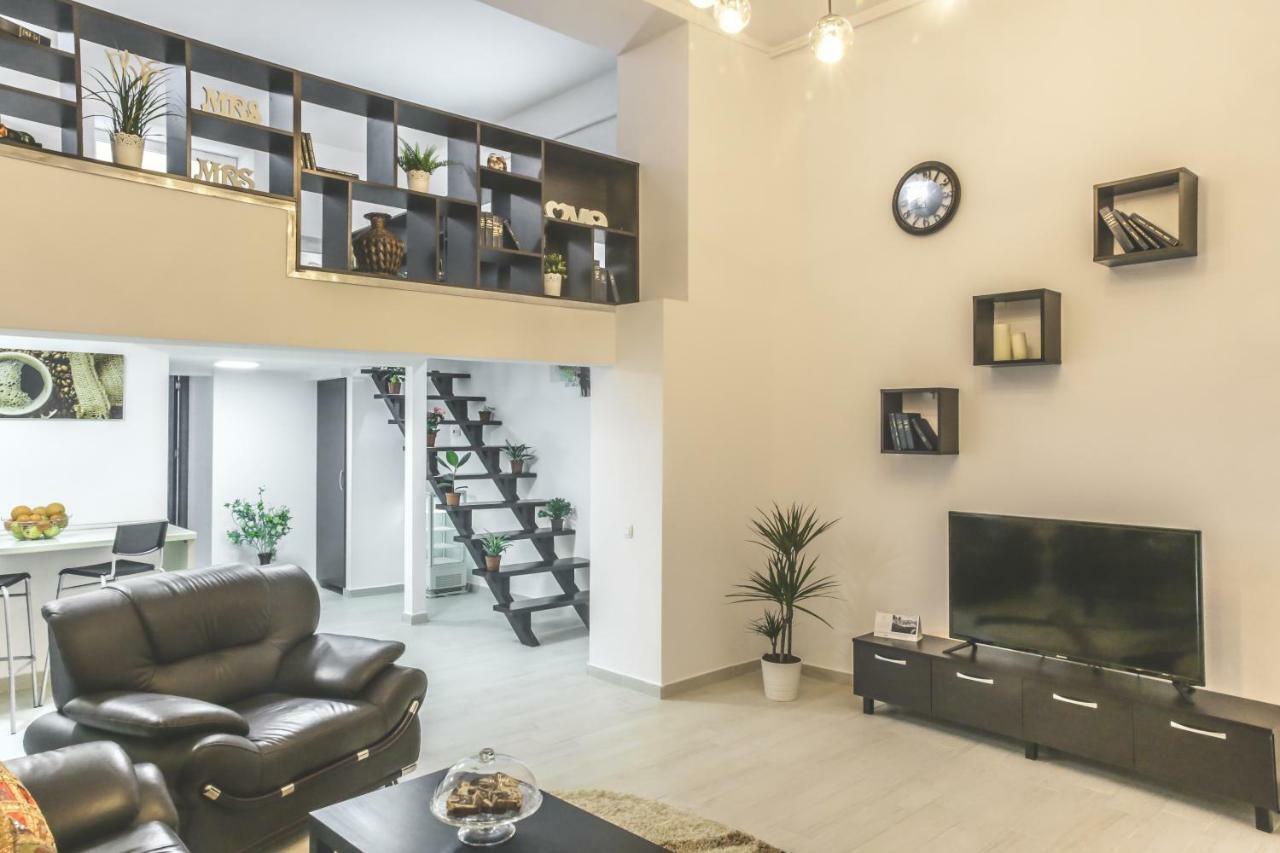 Victoria Duplex Apartament Apartment บูคาเรสต์ ภายนอก รูปภาพ